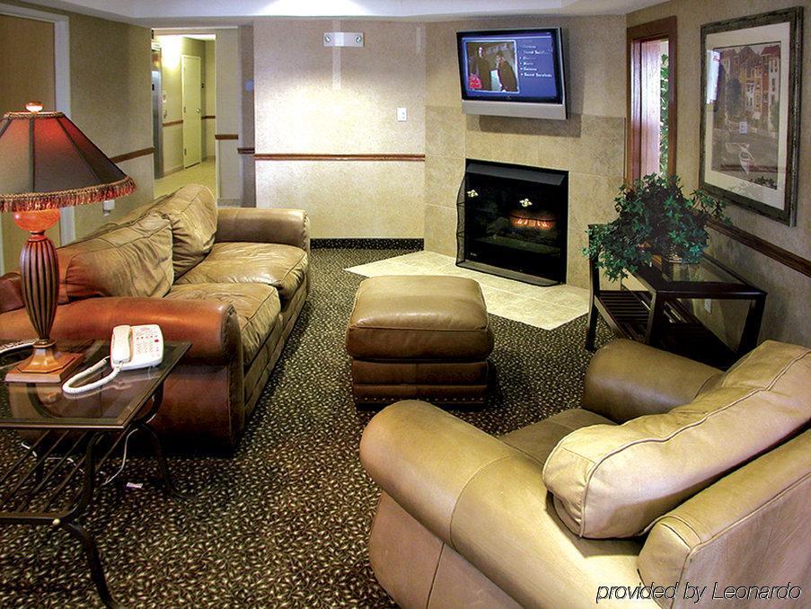 Holiday Inn Express Warrenton Interior foto