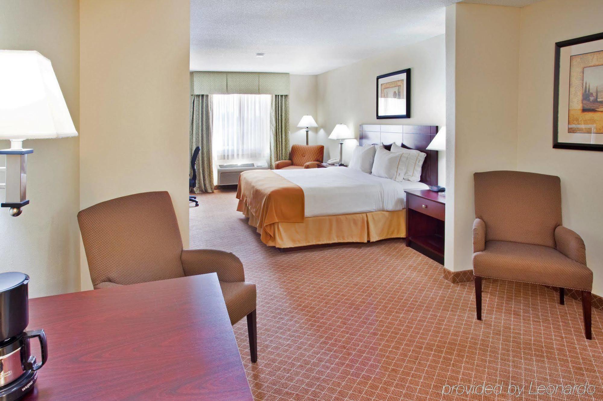 Holiday Inn Express Warrenton Habitación foto