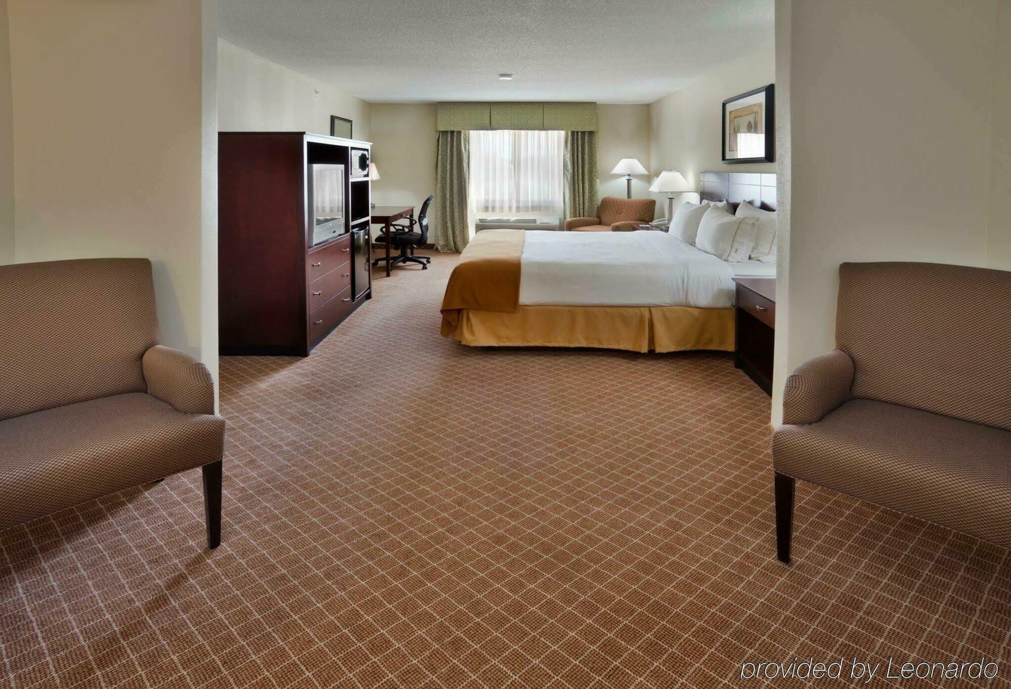Holiday Inn Express Warrenton Exterior foto